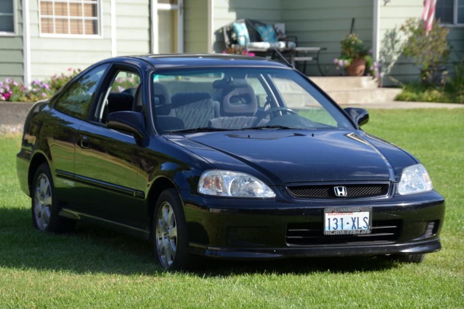 2000 Honda Civic Si sold for $12,750