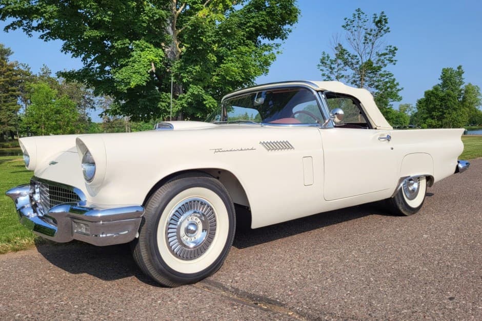 1957 Ford Thunderbird (1955-1957) sold for $39,000