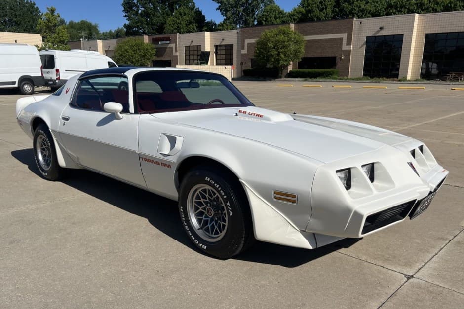 1979 Pontiac Firebird (1970-1981) sold for $51,300
