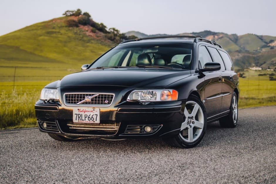 2006 Volvo V70R sold for $14,000