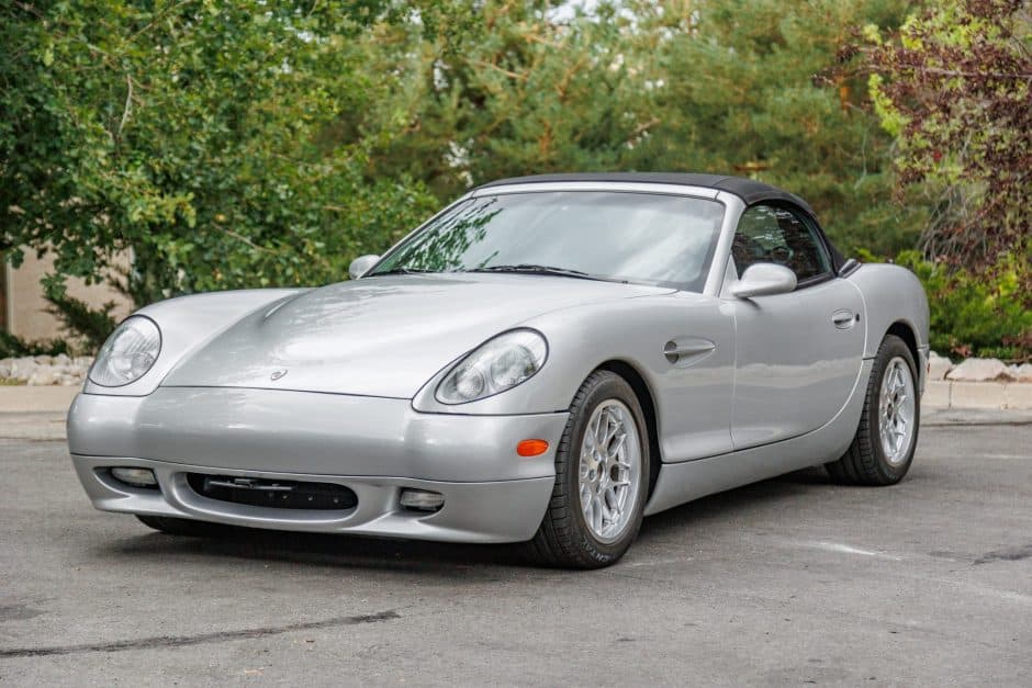 2002 Panoz Esperante sold for $36,500