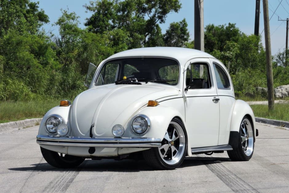 1985 Volkswagen Beetle (1980-2003) sold for $35,000