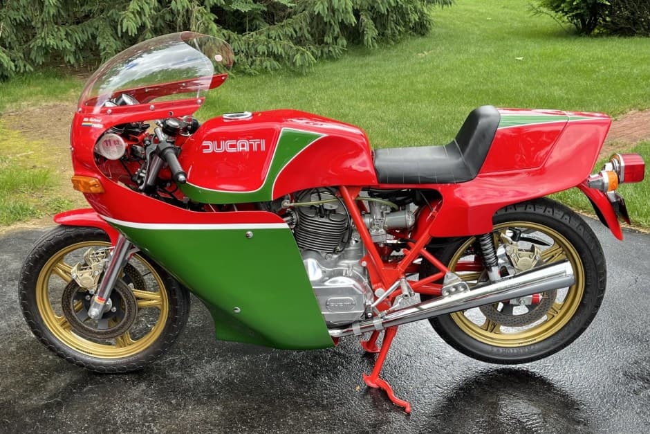 1979 Ducati 750 & 900 Super Sport (1973-1982) sold for $27,250