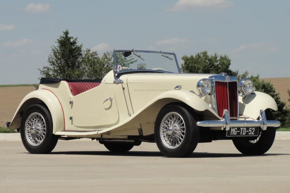 1952 MG TD sold for $10,500