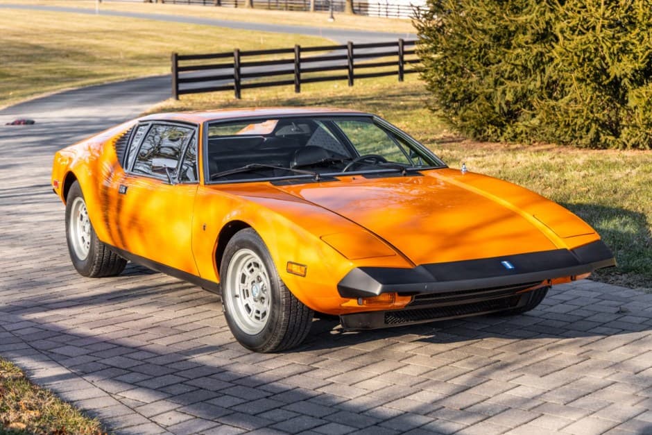 1974 DeTomaso Pantera sold for $127,000