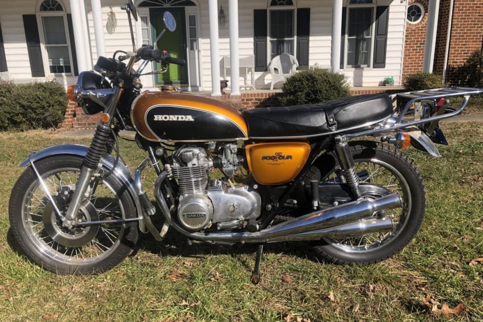 1971 Honda CB500 Four & CB550 sold for $9,000