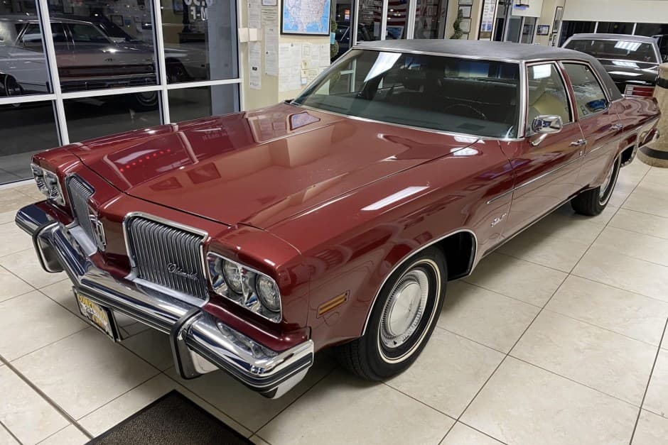 1974 Oldsmobile 88 sold for $11,000