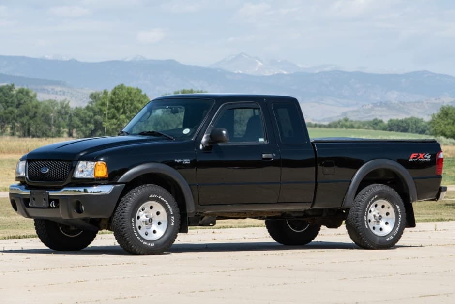 2002 Ford Ranger 1998-2011 sold for $16,500
