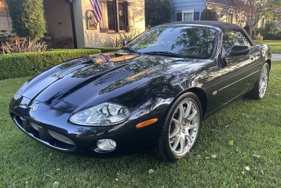 2002 Jaguar XKR sold for $22,000