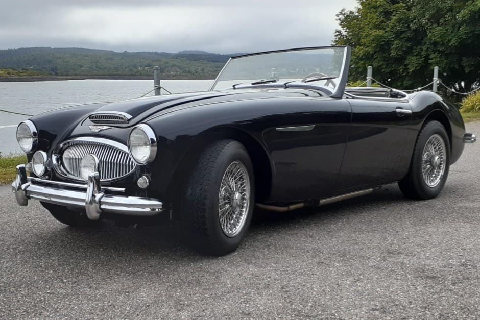 1962 Austin-Healey 3000 sold for $52,500