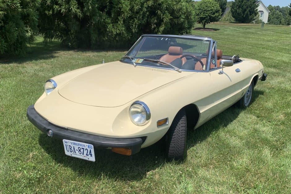 1976 Alfa Romeo 105/115 Spider Series 2 sold for $15,500