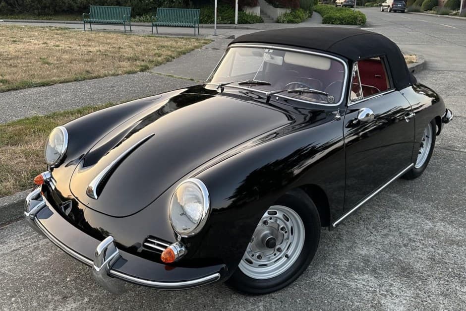1962 Porsche 356B sold for $137,000