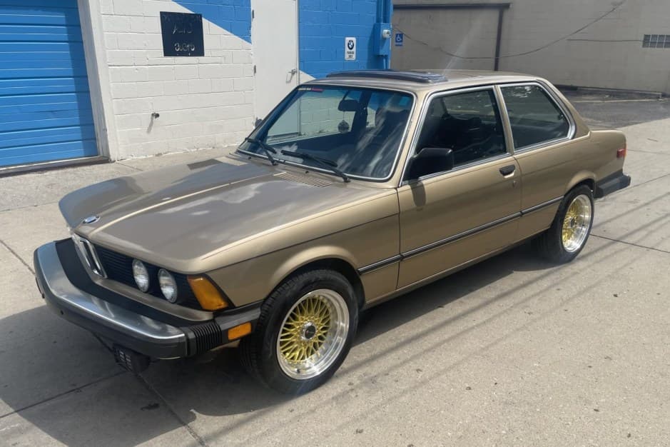 1980 BMW E21 3-Series sold for $8,500