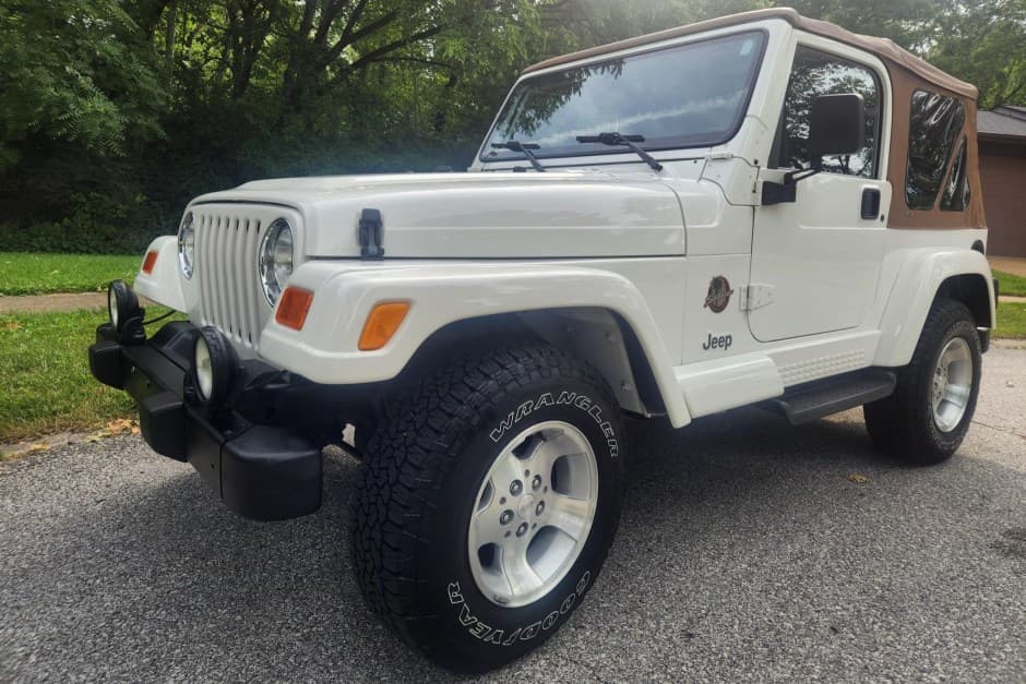 2000 Jeep Wrangler TJ (1997-2006) sold for $24,787