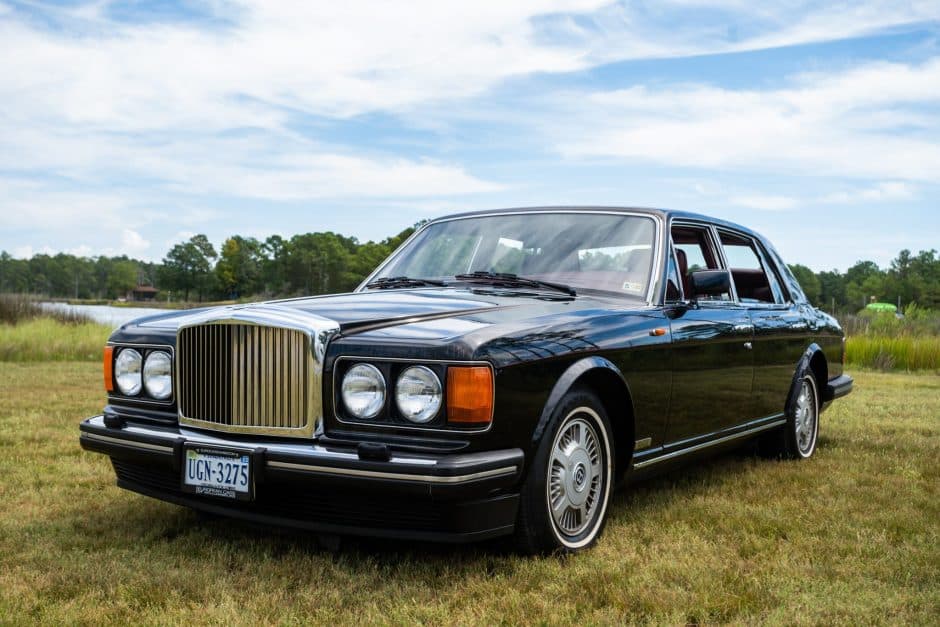 1989 Bentley SZ Saloon sold for $10,500