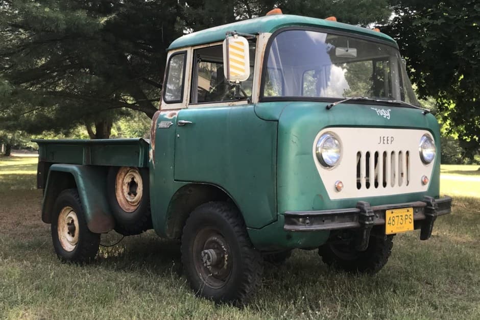 1960 Jeep Forward Control sold for $20,250