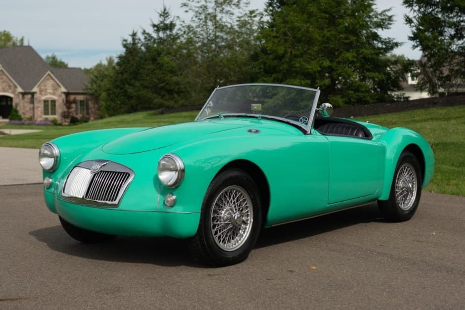 1958 MG MGA sold for $14,250
