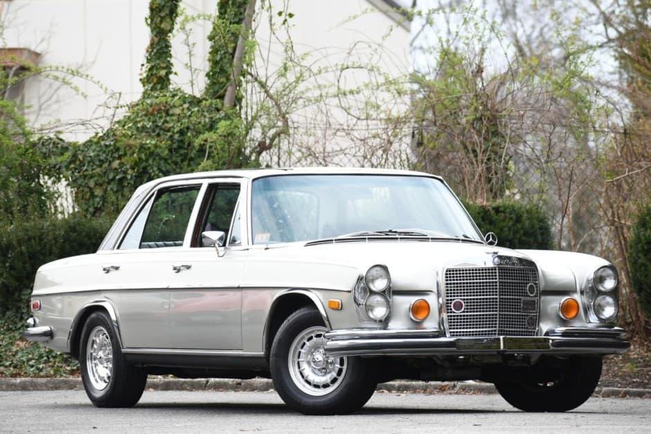 1971 Mercedes-Benz W108 & W109 sold for $48,500