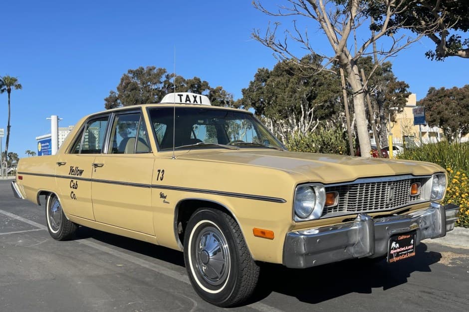 1976 Plymouth Valiant sold for $7,000