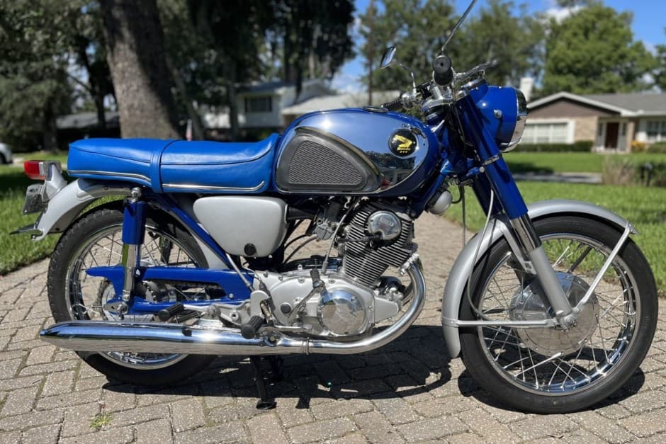 1967 Honda Dream, CB77 Super Hawk, & CL77 Scrambler sold for $6,800