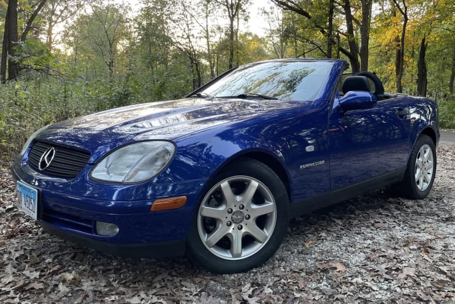 2000 Mercedes-Benz SLK-Class sold for $15,500