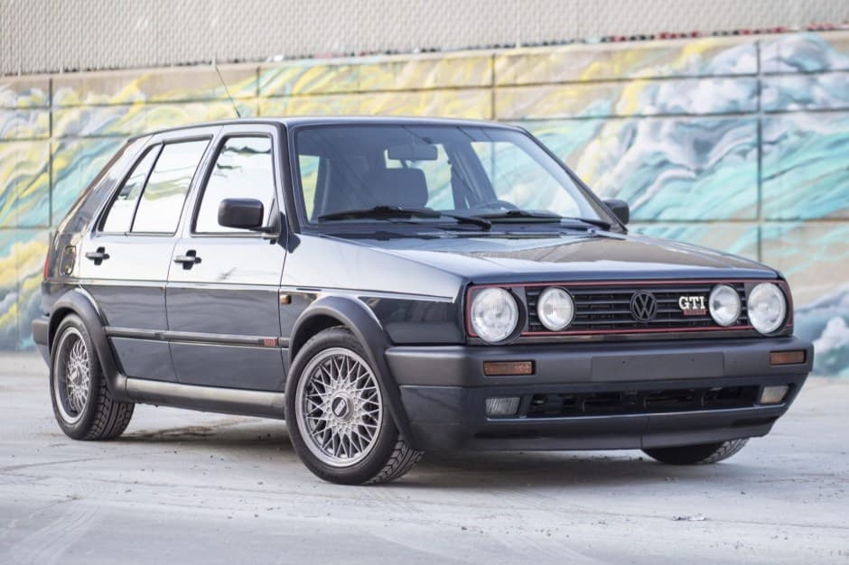 1990 Volkswagen GTI Mk2 sold for $12,500