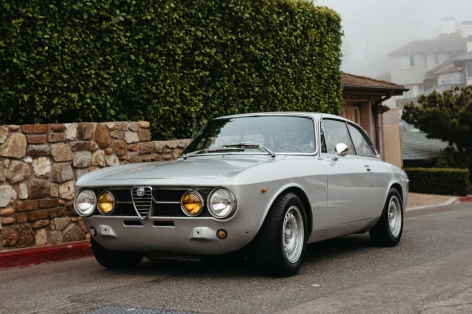 1969 Alfa Romeo 105/115 Series Coupe sold for $57,750
