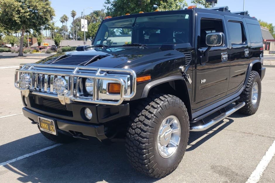 2005 Hummer H2 sold for $31,277
