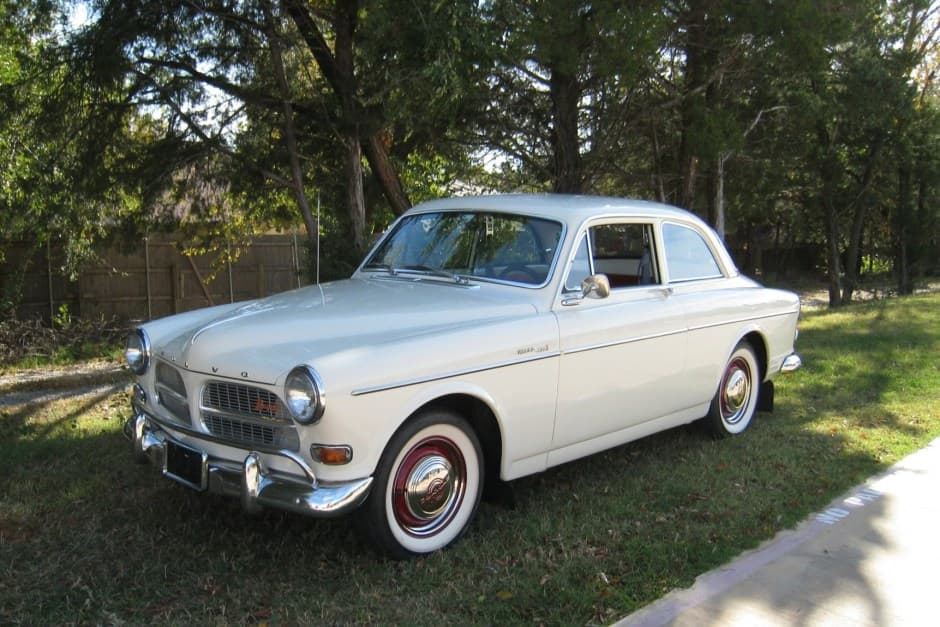 1964 Volvo Amazon sold for $26,000