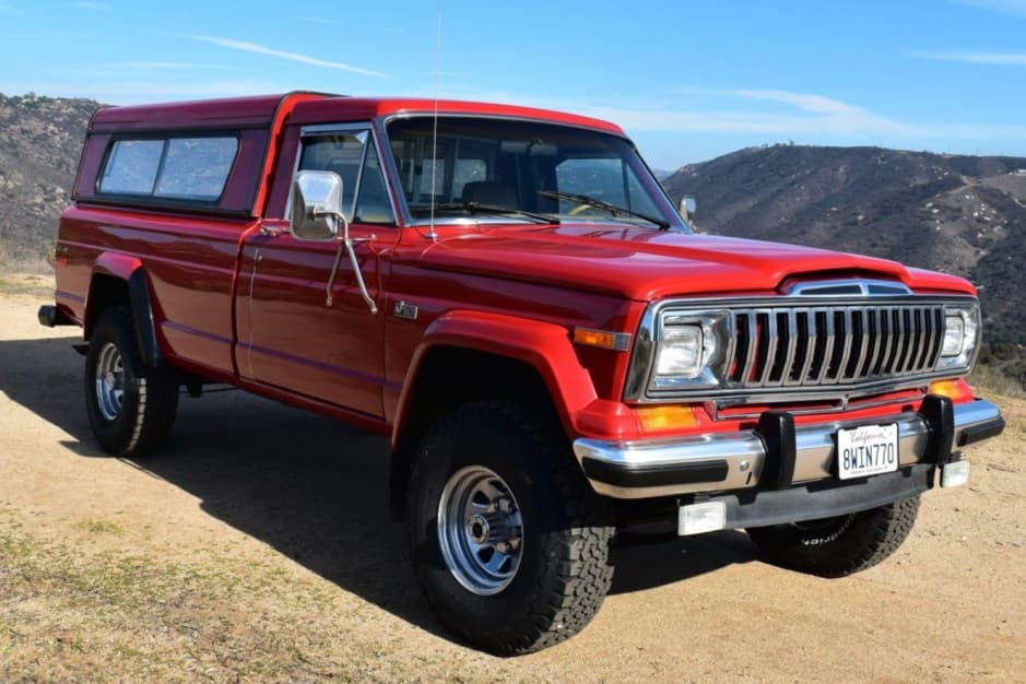 1988 Jeep Pickup sold for $31,100