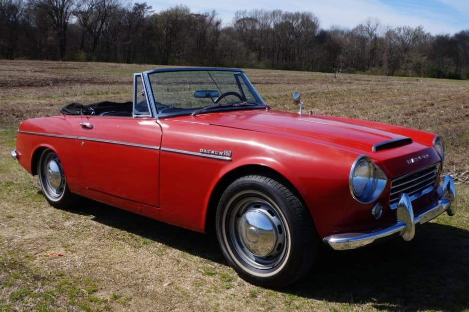 1966 Datsun Roadster sold for $9,300
