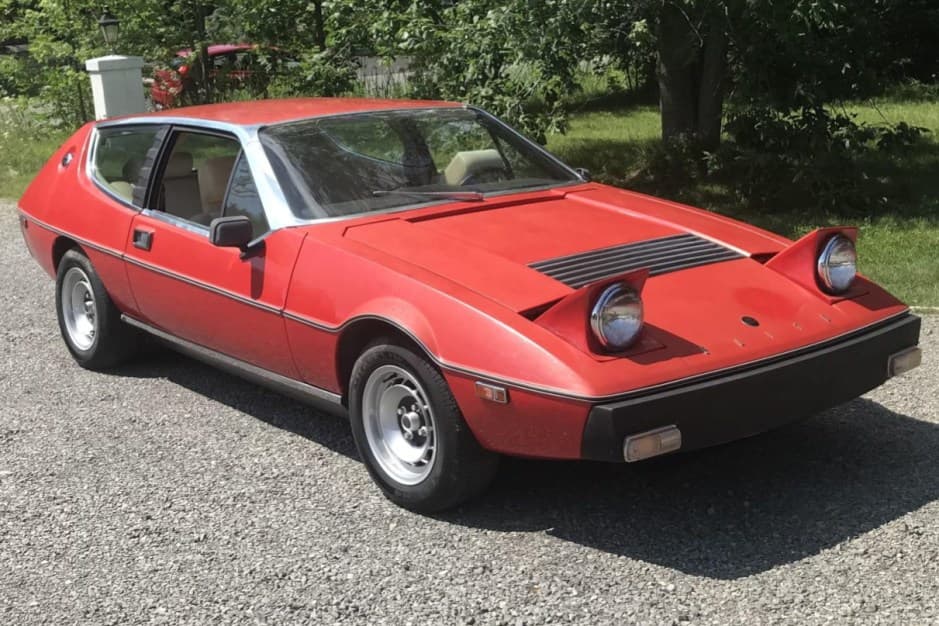 1975 Lotus Elite sold for $4,100