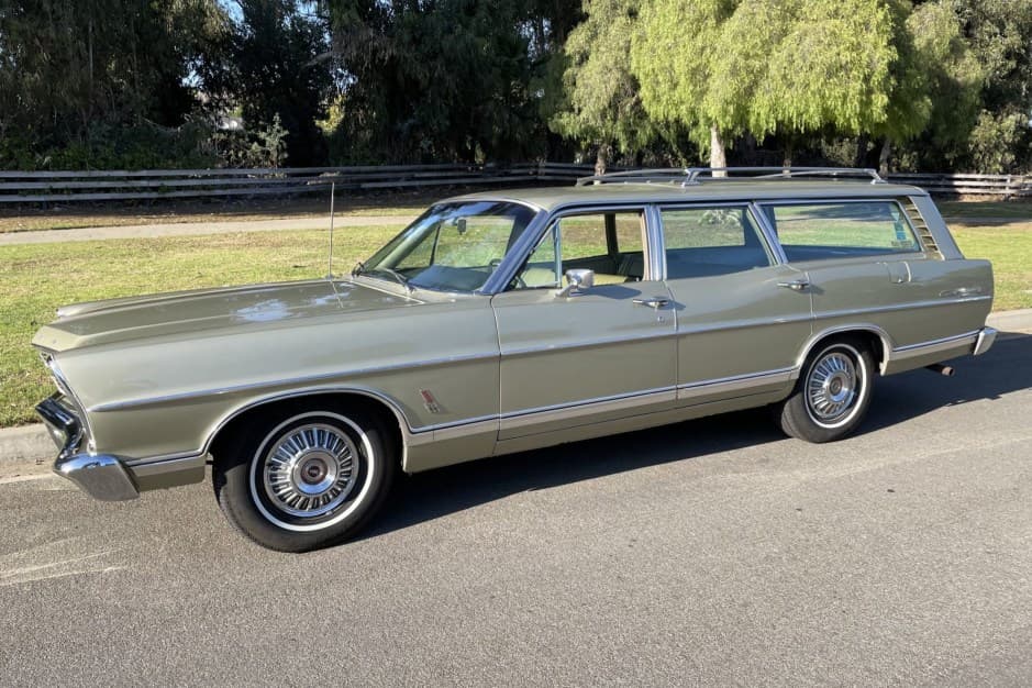 1967 Ford Country Sedan sold for $15,000