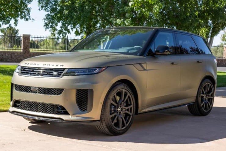 2024 Land Rover L461 Range Rover Sport sold for $181,000