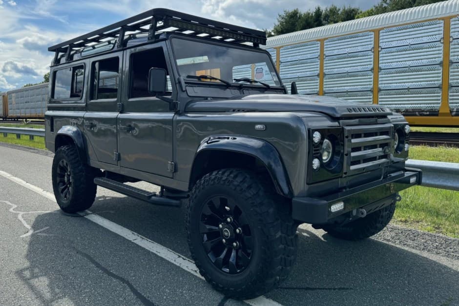 1983 Land Rover 110 / Defender 110 (Euro Spec) sold for $68,000