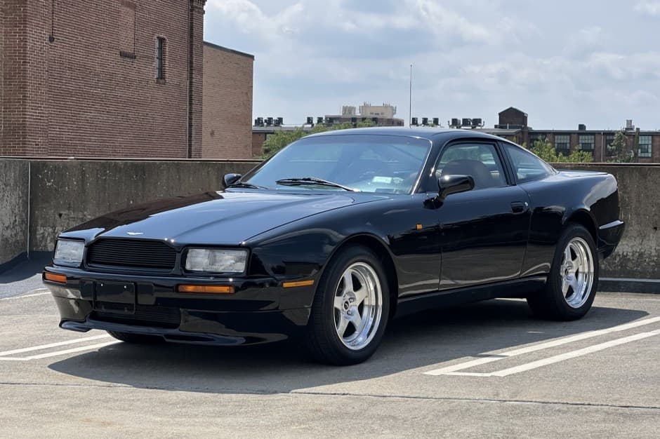 1991 Aston Martin Virage sold for $80,000