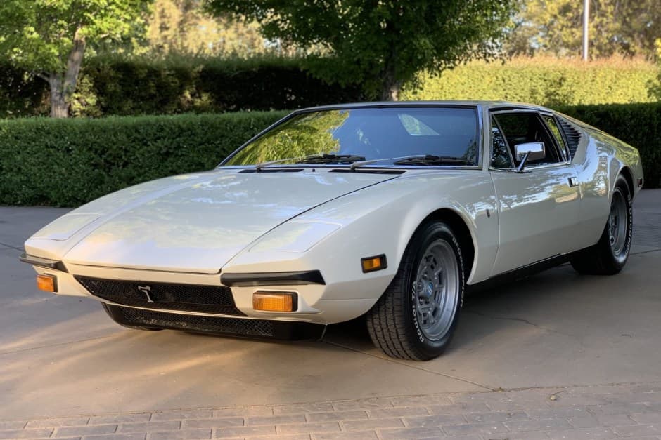 1972 DeTomaso Pantera sold for $89,000