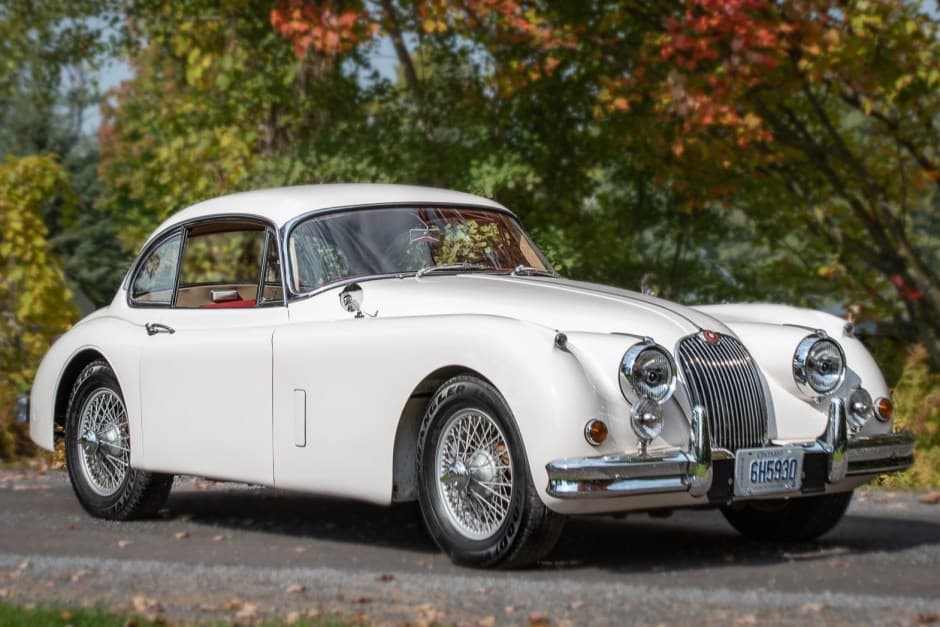 1959 Jaguar XK150 sold for $41,000