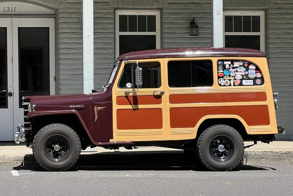 1951 Willys Jeep Wagon sold for $24,250