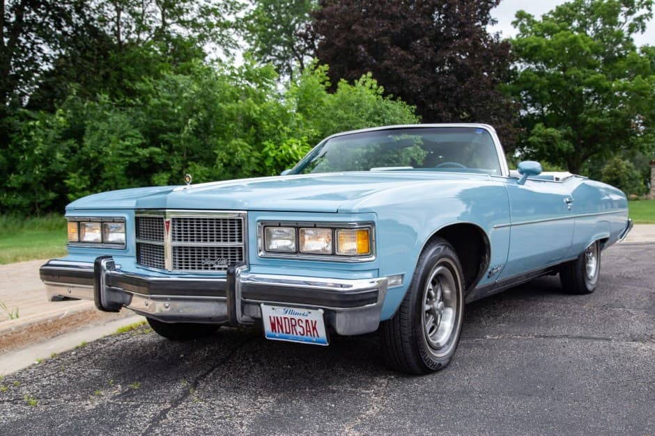 1975 Pontiac Grand Ville sold for $14,250