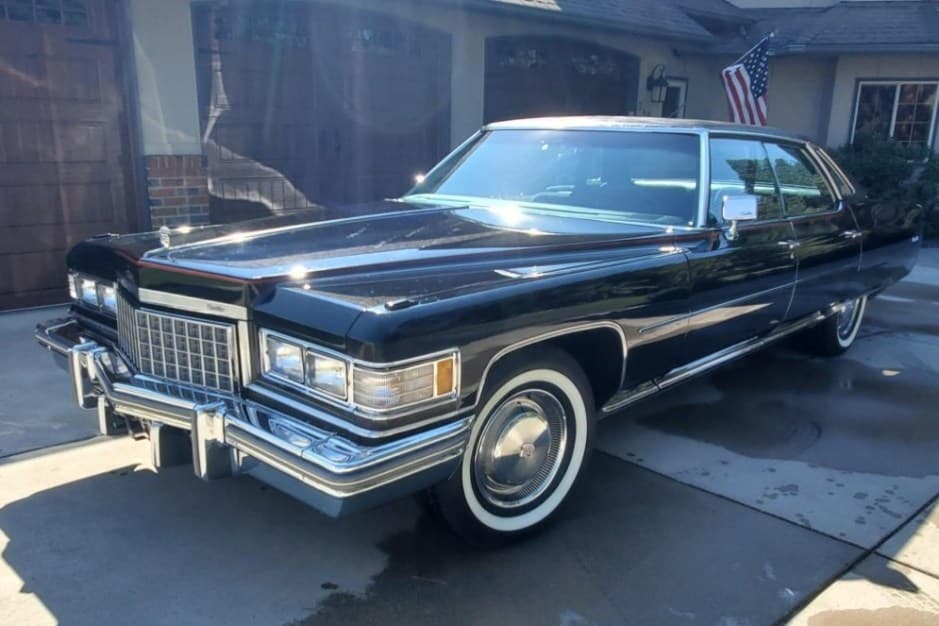 1976 Cadillac DeVille sold for $21,000