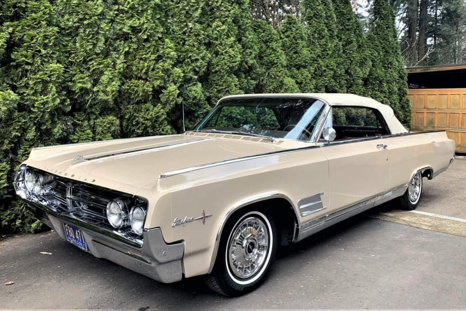 1964 Oldsmobile Starfire sold for $39,000