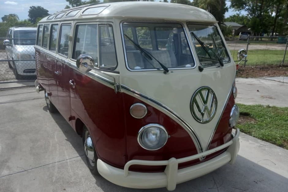 1964 Volkswagen Split-Window Bus sold for $40,000