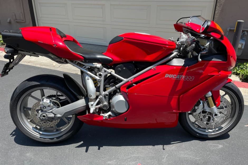 2003 Ducati 999 sold for $6,100