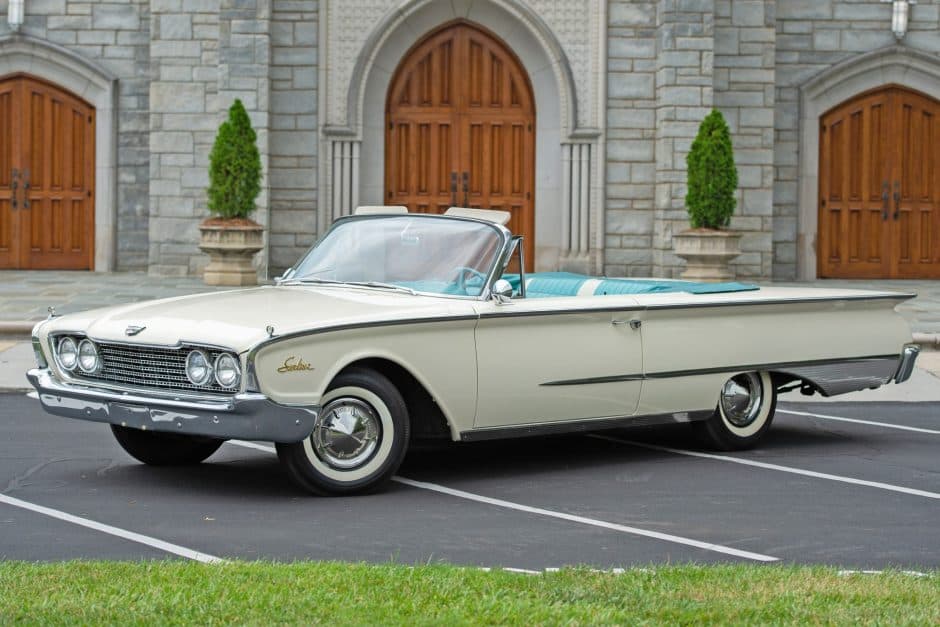 1960 Ford Galaxie sold for $30,000