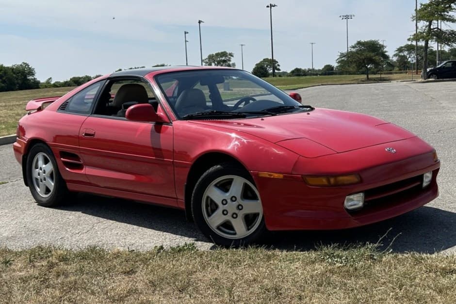 1994 Toyota SW20 MR2 sold for $26,250