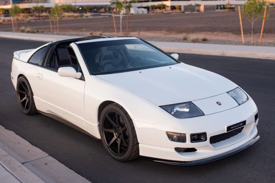1991 Nissan Z32 300ZX sold for $40,000