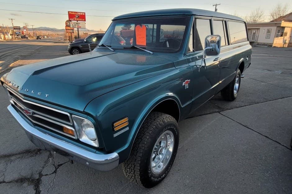 1968 Chevrolet Suburban (1967-1972) sold for $26,000