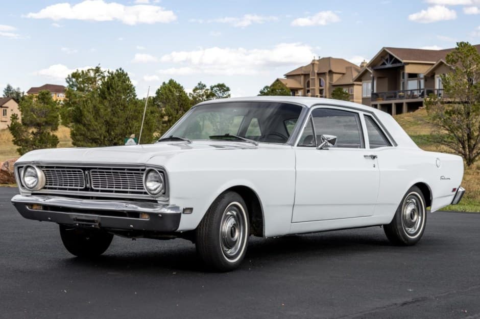 1970 Ford Falcon sold for $4,700
