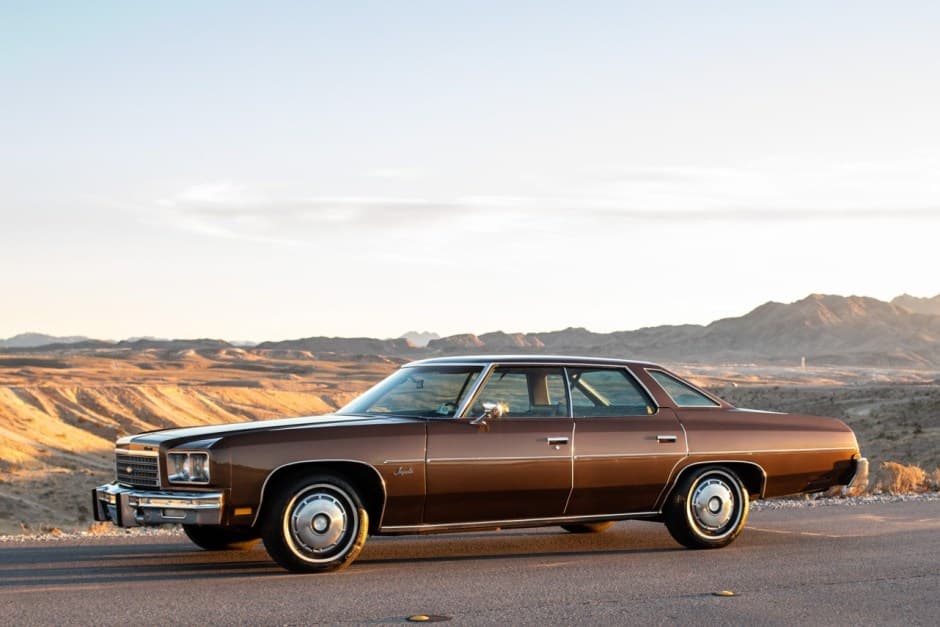 1976 Chevrolet Impala sold for $11,400